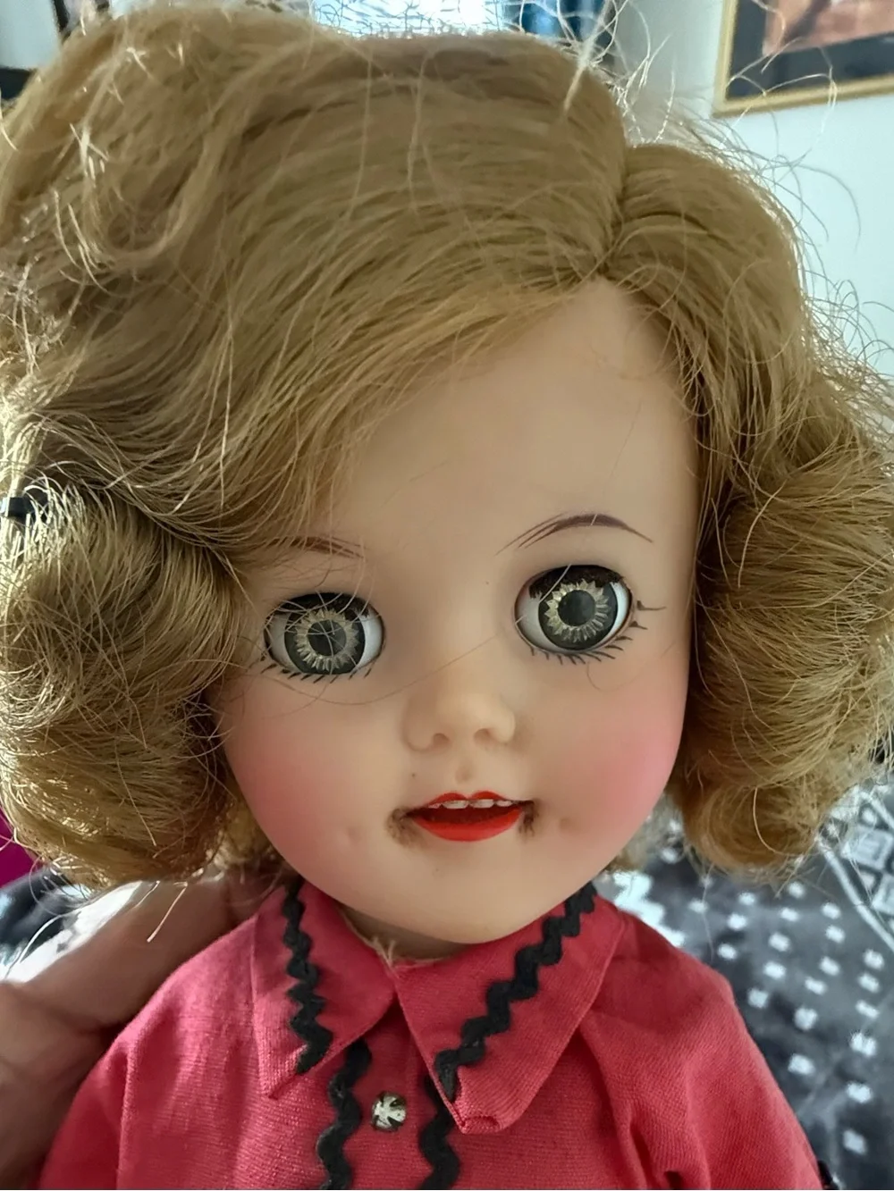 Original vintage 1950s Shirley Temple doll